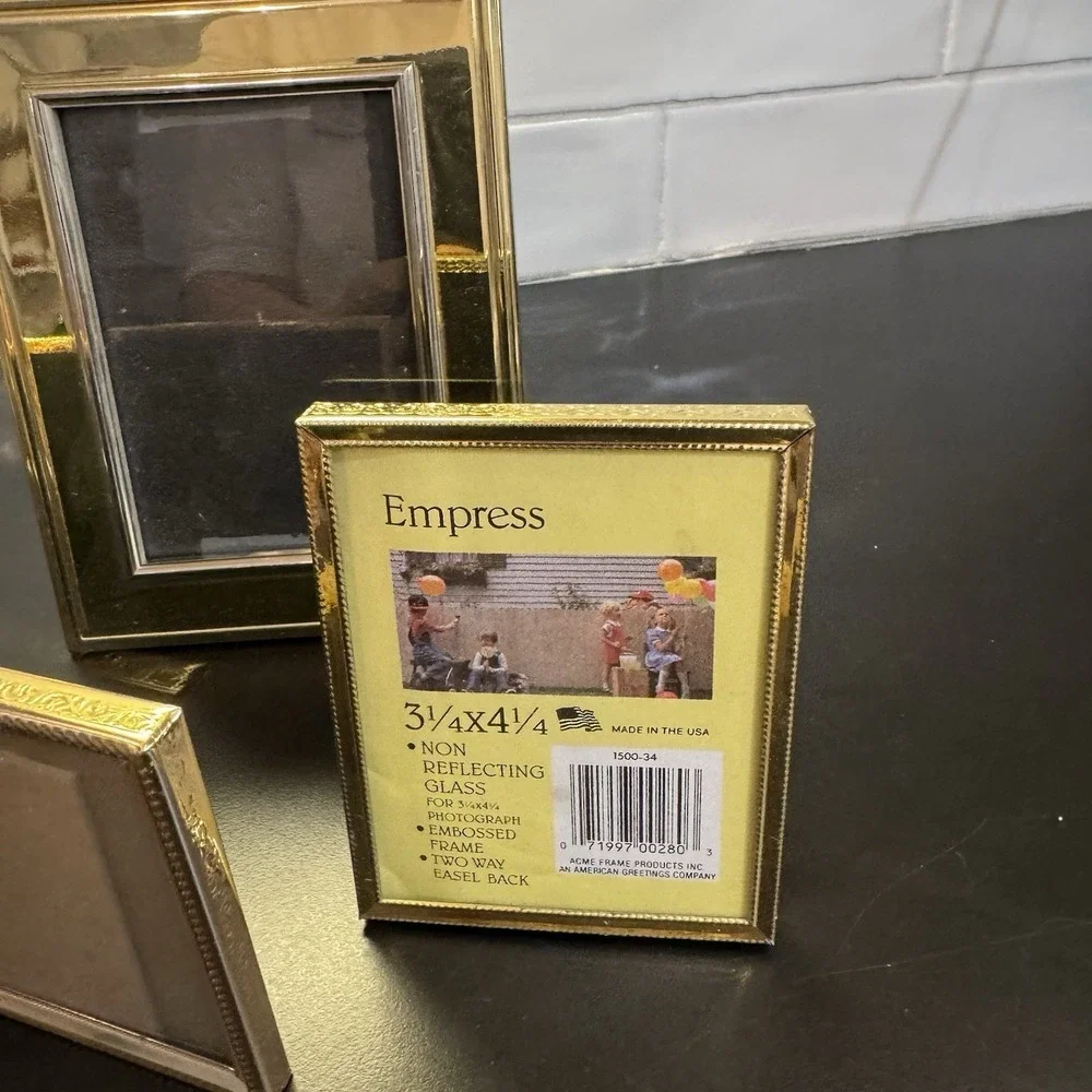 Vintage Mixed Lot Gold Tone Picture Frames 4 Frames Some Doubles